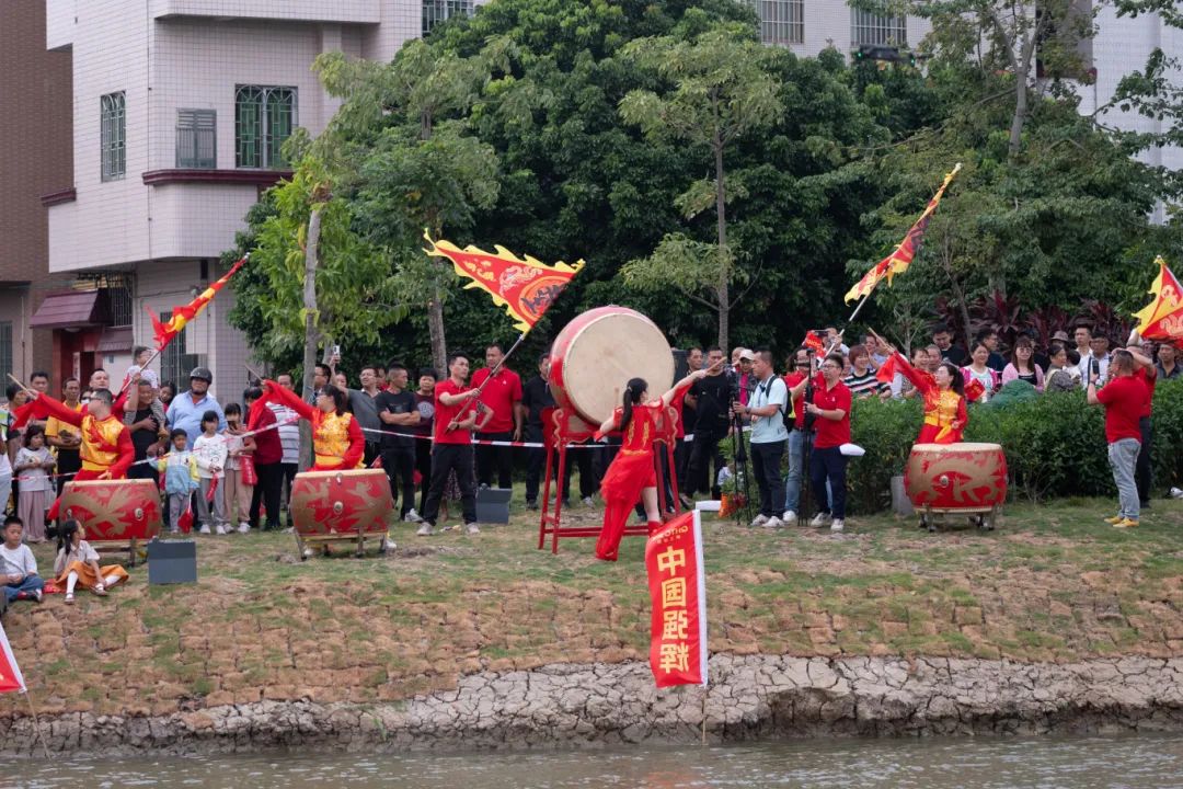 燃動金秋 | 草艇競渡，奪人風(fēng)采彰顯非遺文化瑰寶之韻(圖5)