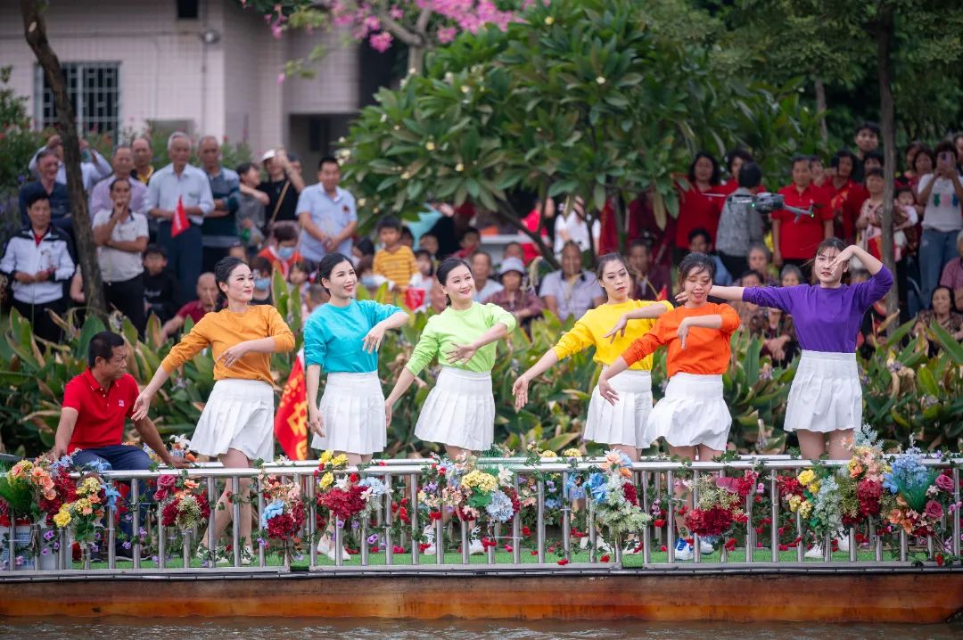 燃動金秋 | 草艇競渡，奪人風(fēng)采彰顯非遺文化瑰寶之韻(圖6)